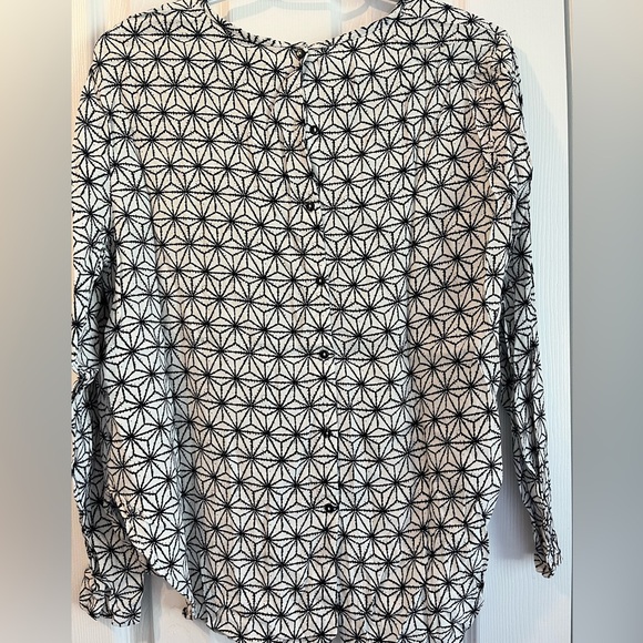 H&M | Blouse - Picture 2 of 8